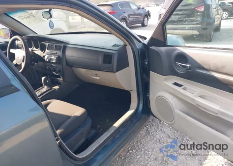 2005 Dodge Magnum Se from USA, damaged, VIN 2D4FV48T05H531237